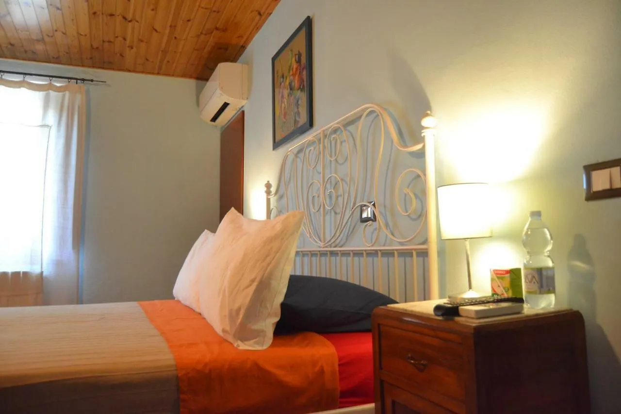 Il Pruno Bed and Breakfast San Giuliano Terme Bed & Breakfast